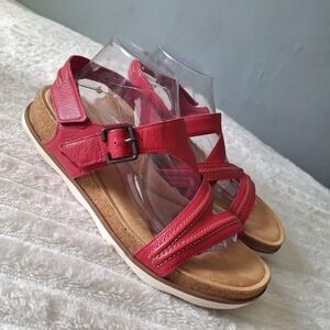 CLARKS Brynn Step Sandals Womens 12 Berry Pink Leather Strappy Cushioned Comfy